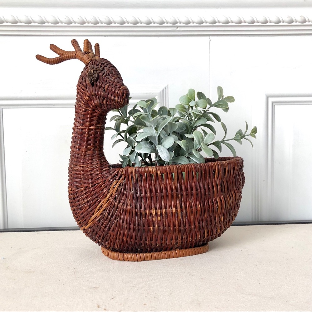 Deer wicker planter | vintage